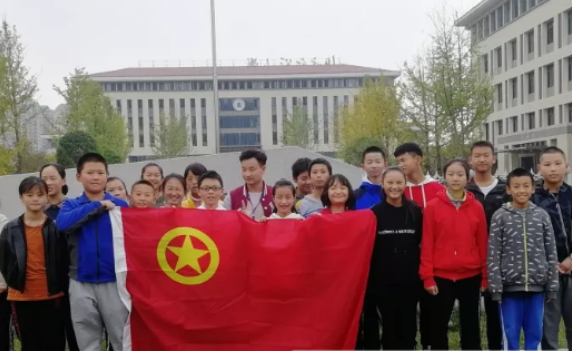 北京师范大学贵安新区附属学校
