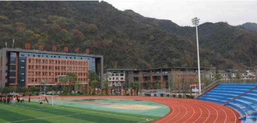 沿河民族中学