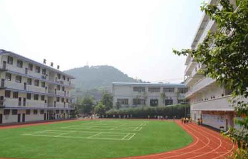 重庆大江中学