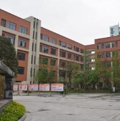 毕节市长春镇中学