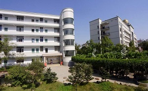 潮安县龙溪中学