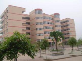 丰都县包鸾中学校