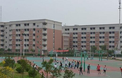 贵阳市开阳县金中镇一中