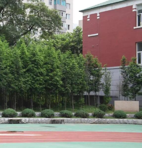 大连市第二十四中学