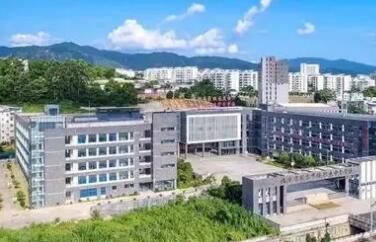 龙岩和平中学