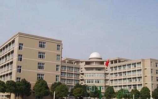 宁波荣安实验中学