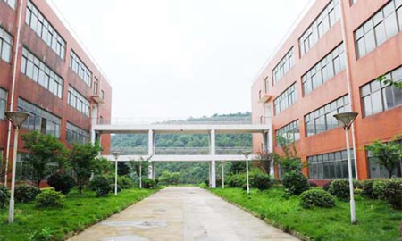 贵航高级技工学校神农校区